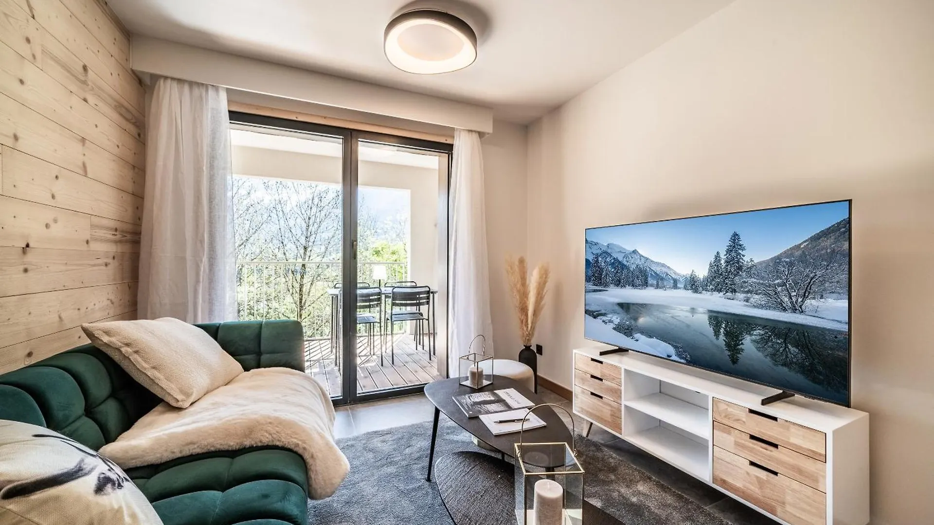 Apartment Omas Les Houches - By Emerald Stay